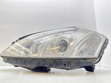 Laden Sie das Bild in den Galerie-Viewer, Frontscheinwerfer Mercedes-Benz W221 A2218260158 A2218202561 Links Headlight SCH9912808081uf