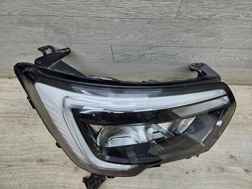 Frontscheinwerfer Renault Master III 260105567R Rechts Scheinwerfer Headlight SCH9766894748ko