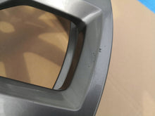 Laden Sie das Bild in den Galerie-Viewer, 1x Alufelge 18 Zoll 6.5" 5x112 41ET Glanz Graphit 6877550 BMW F39 X1 F48 FEL5375826102jf