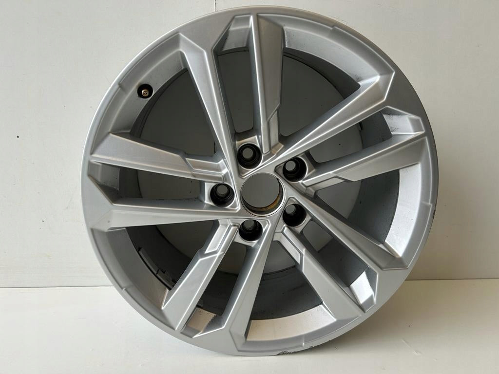 1x Alufelge 17 Zoll 8.0" 5x112 8Y0601025 Audi A3 Rim Wheel