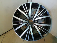 Laden Sie das Bild in den Galerie-Viewer, 1x Alufelge 16 Zoll 6.5" 5x112 46ET 5G0601025CD VW Golf Rim Wheel FEL7602840891sf