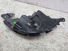 Laden Sie das Bild in den Galerie-Viewer, Frontscheinwerfer Peugeot 2008 II 208 9830336380 Links Scheinwerfer Headlight SCH2930250057za