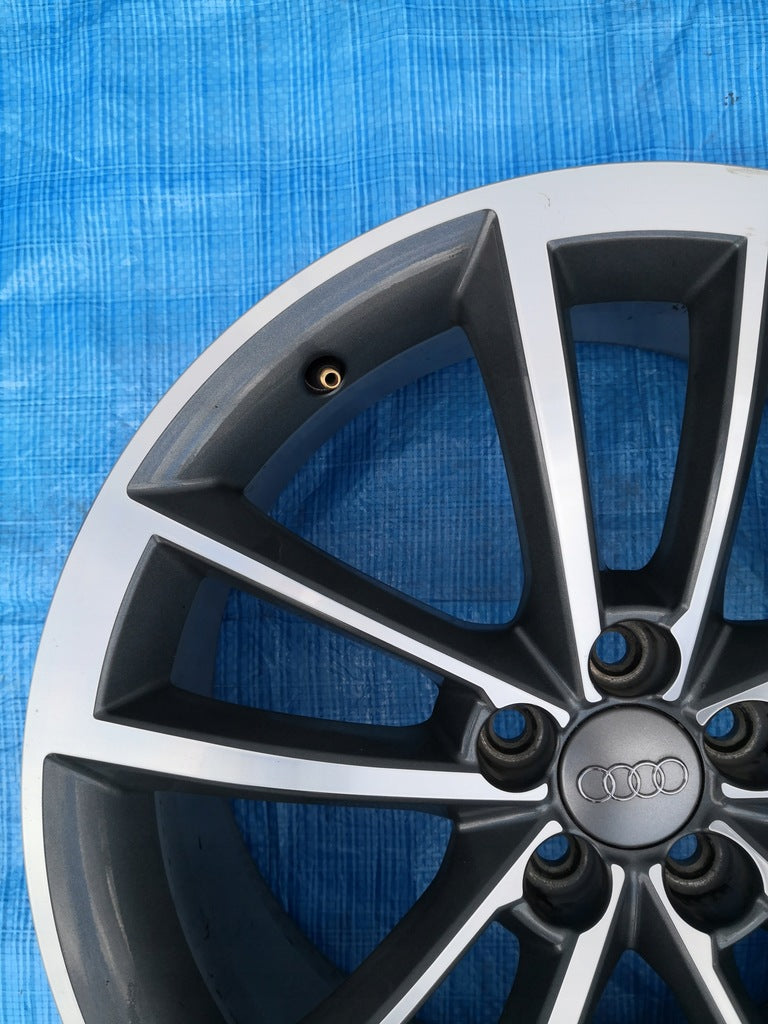 1x Alufelge 18 Zoll 7.5" 5x100 37,5ET 8X0071498C Audi A1 Rim Wheel FEL6750432303nb