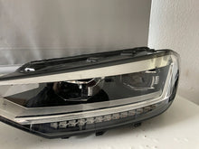Load image into Gallery viewer, Frontscheinwerfer BMW Touran 5TB941082D Xenon Ein Stück (Rechts oder Links) SCH2023655036hz
