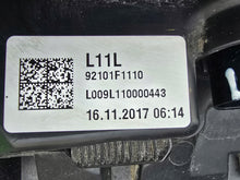Load image into Gallery viewer, Frontscheinwerfer Kia 92102F1110 92101F1110 Ein Satz Scheinwerfer Headlight SCH7740589280ge