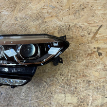 Load image into Gallery viewer, Frontscheinwerfer Renault Megane IV 260102555R LED Rechts Scheinwerfer Headlight SCH6567872951ch