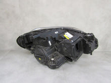 Laden Sie das Bild in den Galerie-Viewer, Frontscheinwerfer Mercedes-Benz W246 A2468207161 Links Scheinwerfer Headlight SCH6407336671up