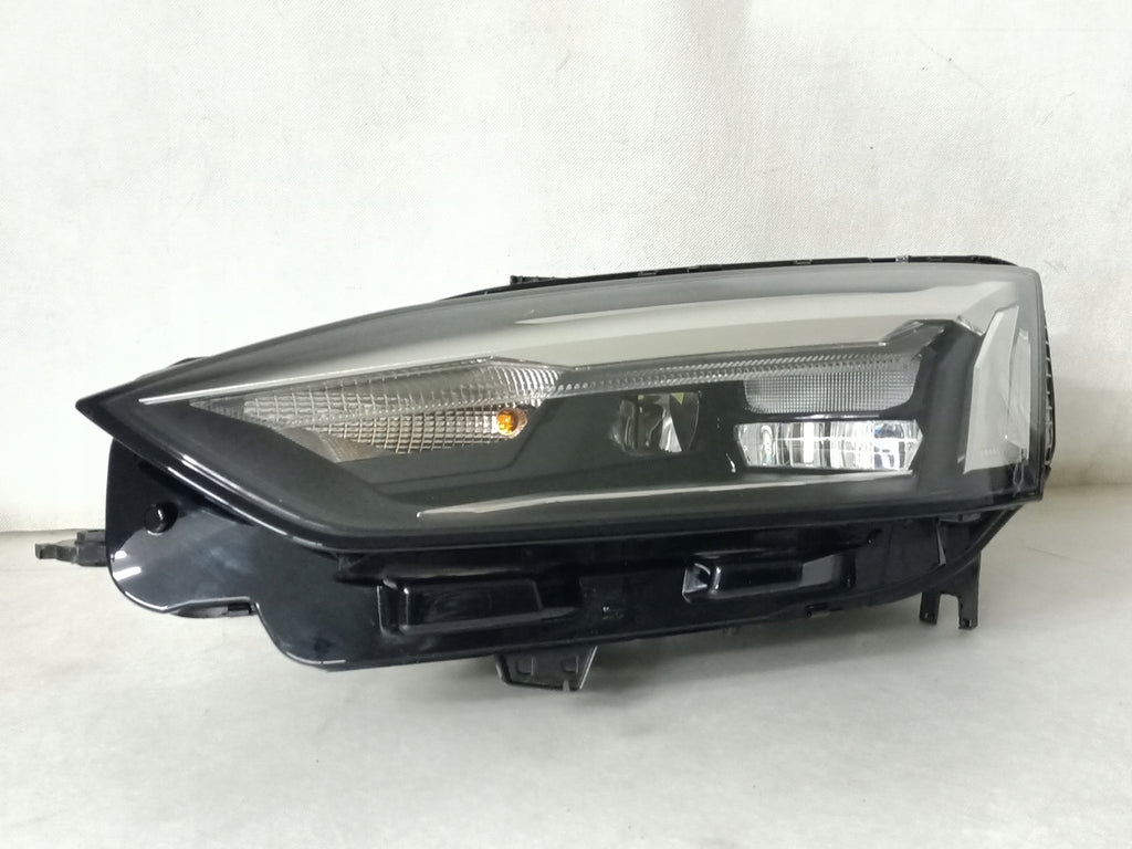 Frontscheinwerfer Audi A5 8W6941011 030112023100 LED Links Headlight SCH2244133044oi