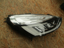 Load image into Gallery viewer, Frontscheinwerfer Renault Clio 260101766R FULL LED Rechts Scheinwerfer Headlight