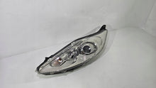 Laden Sie das Bild in den Galerie-Viewer, Frontscheinwerfer Ford Fiesta I VII 1298132398 Links Scheinwerfer Headlight SCH5425467451np