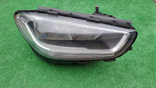 Load image into Gallery viewer, Frontscheinwerfer Mercedes-Benz W247 A2479067600KZ Halogen Rechts Headlight