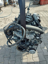 Laden Sie das Bild in den Galerie-Viewer, Motor Peugeot 3008 10XVA8 1.2 THP 15TKm Benzin Engine Komplett