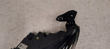 Laden Sie das Bild in den Galerie-Viewer, Frontscheinwerfer Opel Corsa F 39162653 354261827 Full LED Links Headlight SCH6263643589je