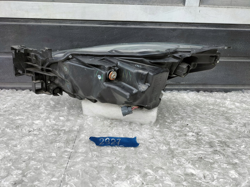 Frontscheinwerfer Mazda III D09K-51030 LED Rechts Scheinwerfer Headlight