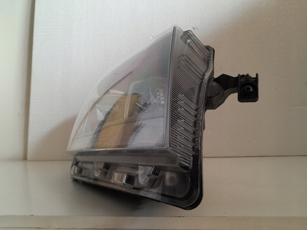 Frontscheinwerfer VW Crafter 7C1941006A Rechts Scheinwerfer Headlight SCH5662531894lt