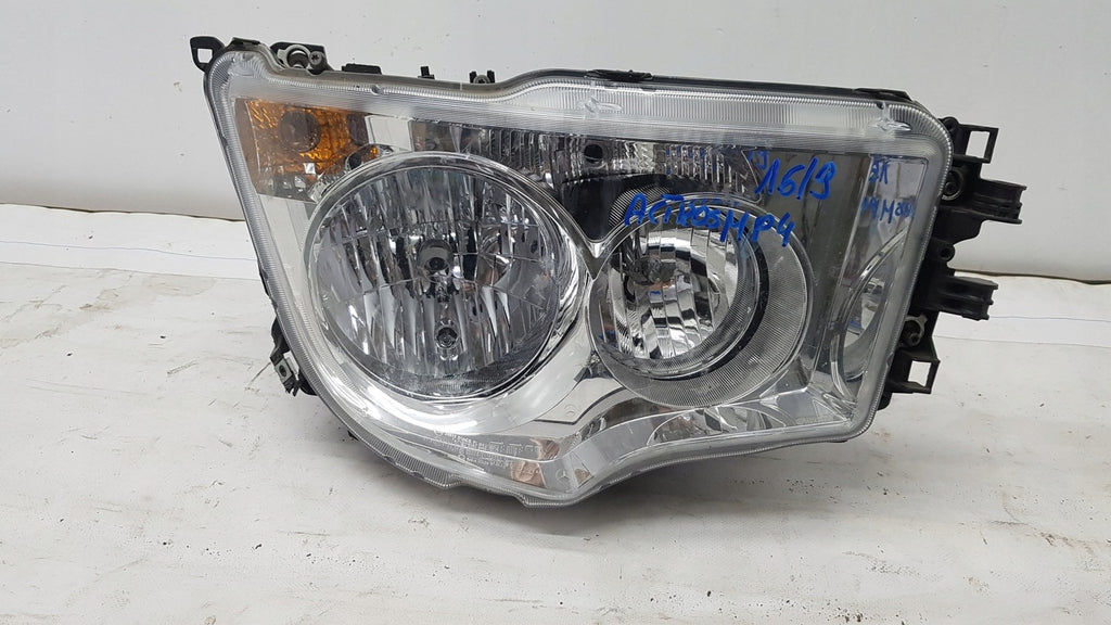 Frontscheinwerfer Mercedes-Benz A9618207561 Links Scheinwerfer Headlight