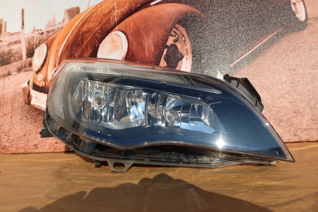 Frontscheinwerfer Opel Astra 13371596 Rechts Scheinwerfer Headlight