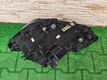 Laden Sie das Bild in den Galerie-Viewer, Frontscheinwerfer BMW 1 F40 5A1E056 LED Rechts Scheinwerfer Headlight SCH2419117035sf