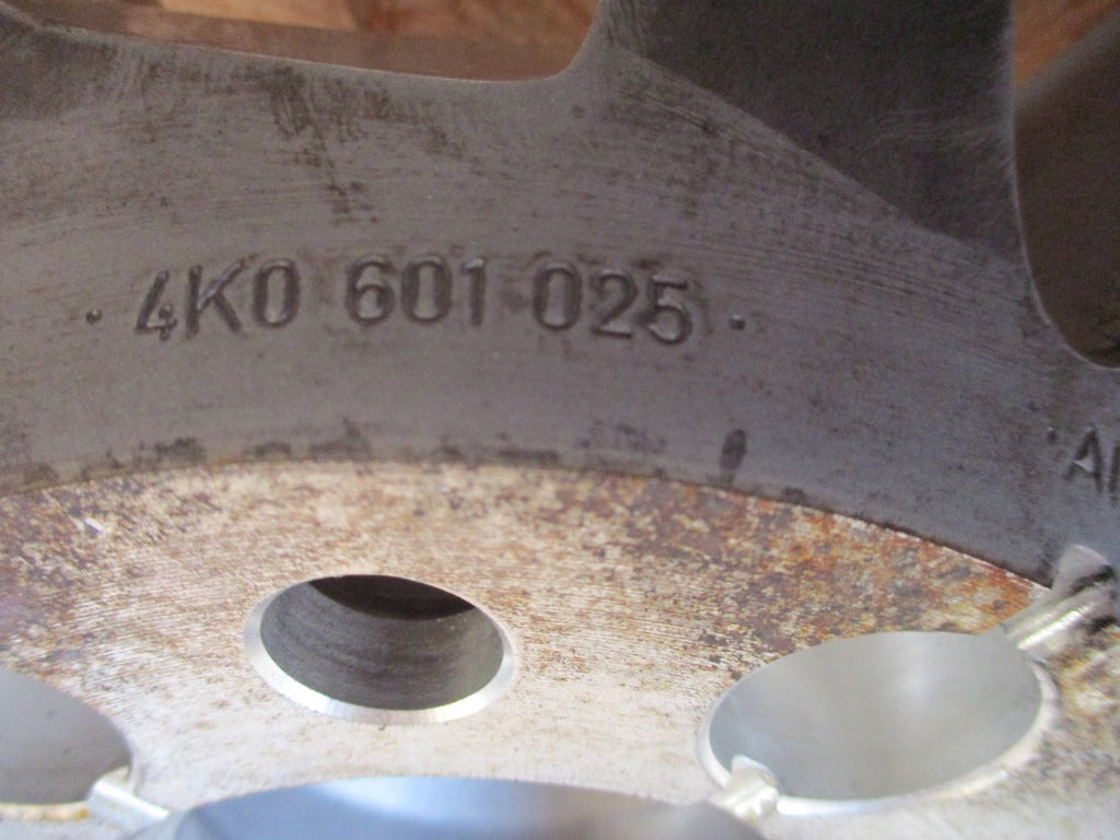 1x Alufelge 17 Zoll 7.5" 5x112 36ET Matt Silber 4K0601025 Audi Rim Wheel FEL3589964145nj