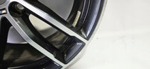 Laden Sie das Bild in den Galerie-Viewer, 1x Alufelge 18 Zoll 8.0&quot; 5x112 30ET Glanz 7855081 BMW 5 G31 G30 Rim Wheel