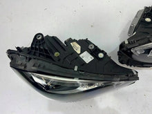 Load image into Gallery viewer, Frontscheinwerfer Mercedes-Benz W206 A2069068003 Ein Stück (Rechts oder Links) SCH5344141092zk