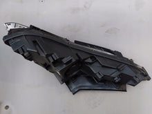 Load image into Gallery viewer, Frontscheinwerfer Hyundai Tucson 92207N7100 Links Scheinwerfer Headlight SCH4140174276ir