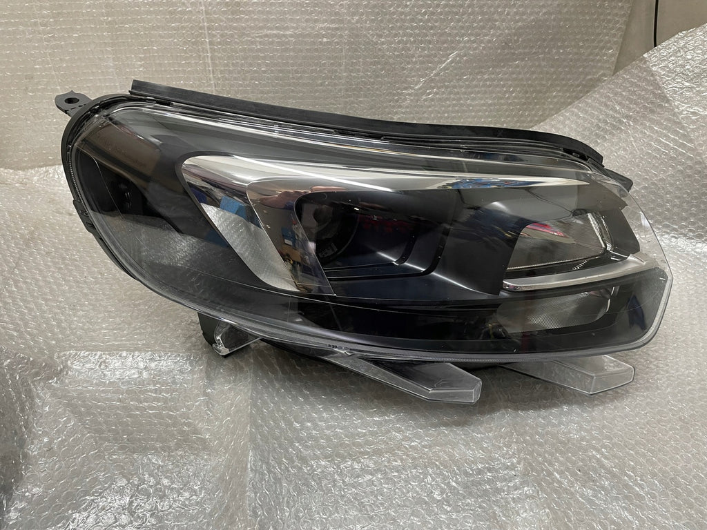 Frontscheinwerfer Opel Zafira Life 9832836480-00 Xenon Rechts Headlight