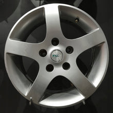 Laden Sie das Bild in den Galerie-Viewer, 4x Alufelge 15 Zoll 6.5" 5x114.3 35ET F510139 Fiat Scudo 4 I Rim Wheel FEL4939155626zg
