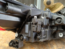 Load image into Gallery viewer, Frontscheinwerfer Toyota Corolla LED Links Scheinwerfer Headlight SCH6735346233pv