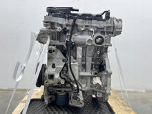 Load image into Gallery viewer, Motor Opel Astra L HN05 1.2 THP 30TKm 2024 Benzin Engine Unkomplett MOT2155088525wj