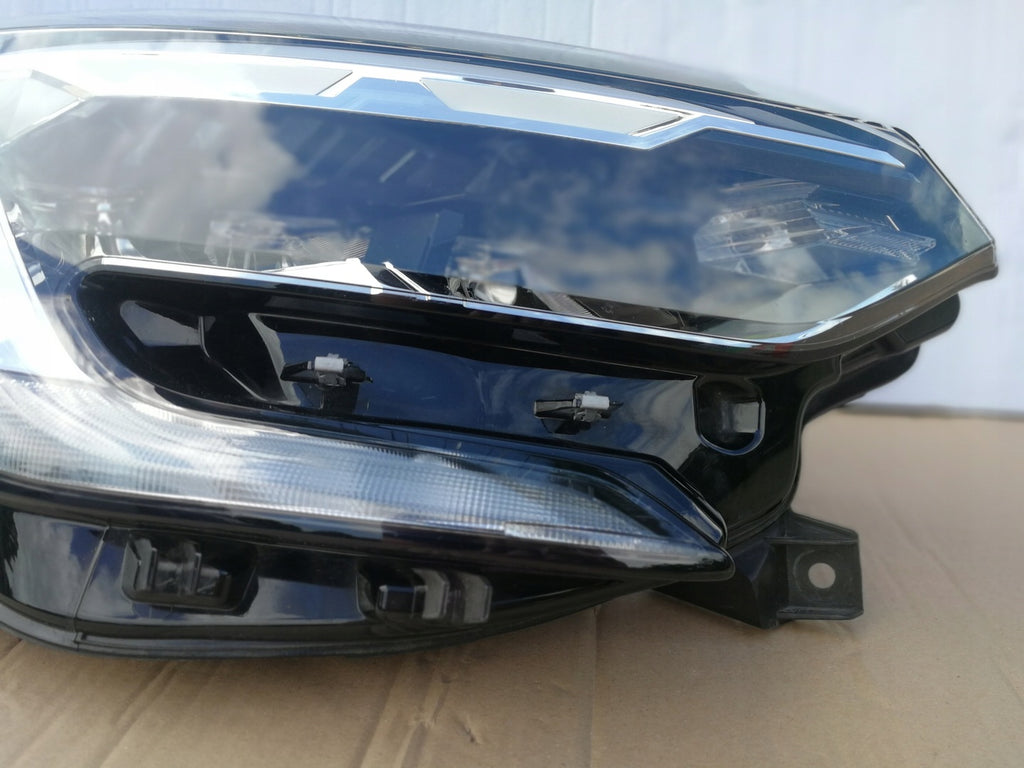 Frontscheinwerfer Renault Captur II 260104095R Full LED Rechts Headlight SCH7439880315al