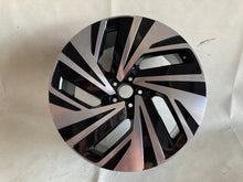 Load image into Gallery viewer, 1x Alufelge 21 Zoll 9.0" 5x112 42ET Glanz Silber 11A601025T VW Id.4 Rim Wheel FEL8129794171fw