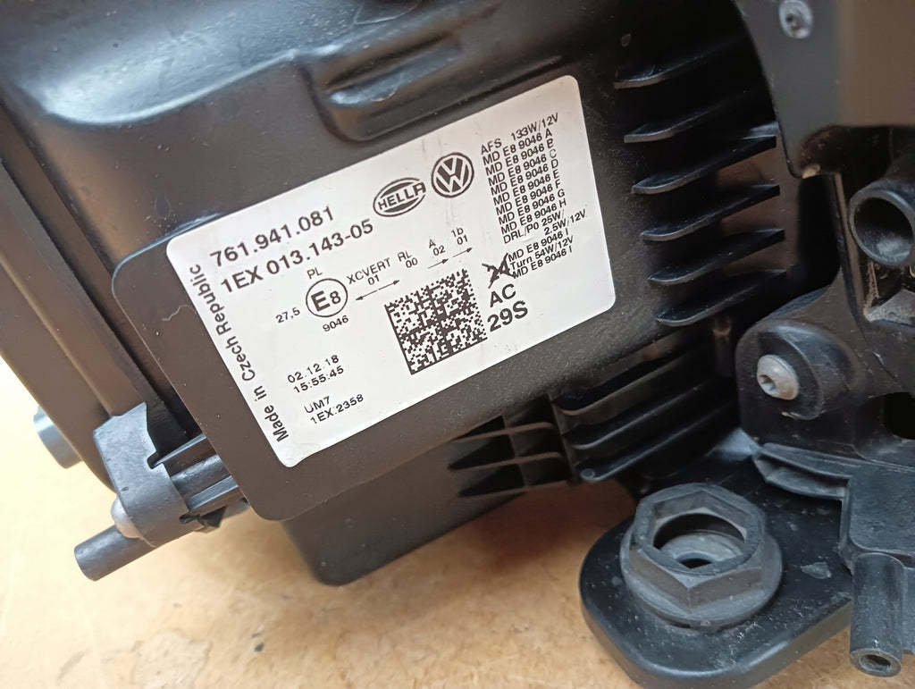 Frontscheinwerfer VW Touareg 761941081 Full LED Ein Satz Scheinwerfer Headlight