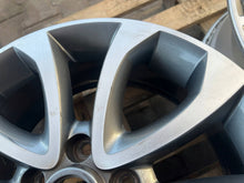 Load image into Gallery viewer, 1x Alufelge 17 Zoll 1KR7A Nissan Juke F15 Rim Wheel FEL1296855308bd