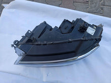 Laden Sie das Bild in den Galerie-Viewer, Frontscheinwerfer VW Tiguan 030110123500 5NB941081A Vorderseite Headlight SCH2148152484hx