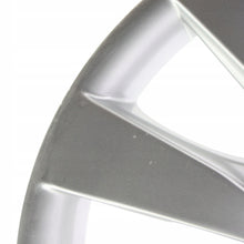 Laden Sie das Bild in den Galerie-Viewer, 1x Alufelge 17 Zoll 7.5" 5x120 37ET Glanz Silber 6796240 BMW F30 F32 F31 FEL5392967445uk