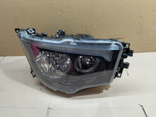 Laden Sie das Bild in den Galerie-Viewer, Frontscheinwerfer Mercedes-Benz A9618202759 LED Rechts Scheinwerfer Headlight SCH1704505289on
