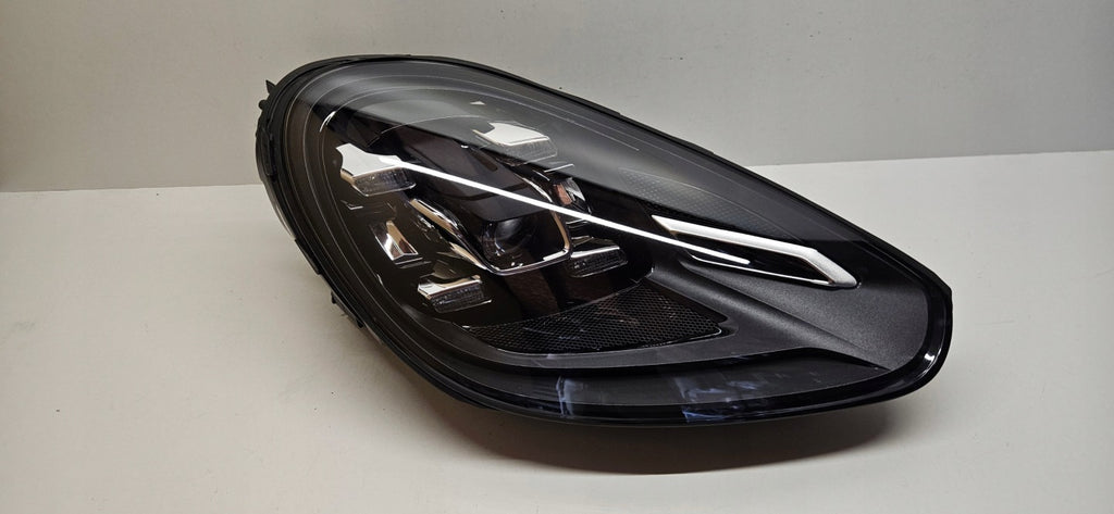 Frontscheinwerfer Porsche Cayenne 7P5941036K LED Rechts Scheinwerfer Headlight SCH1996421435jn
