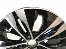 Laden Sie das Bild in den Galerie-Viewer, 1x Alufelge 18 Zoll 7.5&quot; 5x112 A2064015100 Mercedes-Benz W206 Rim Wheel