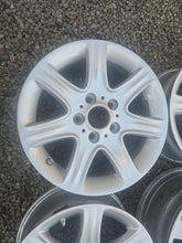 Load image into Gallery viewer, 1x Alufelge 16 Zoll 7.0" 5x120 6796201 BMW Rim Wheel FEL7335531743rt