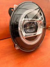 Load image into Gallery viewer, Frontscheinwerfer Mercedes-Benz A4639068702 LED Ein Stück (Rechts oder Links) SCH8665890338hc