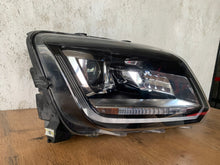 Laden Sie das Bild in den Galerie-Viewer, Frontscheinwerfer VW Amarok 2H3941032 Xenon Rechts Scheinwerfer Headlight SCH1391462197aa