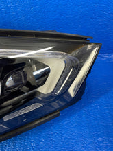 Laden Sie das Bild in den Galerie-Viewer, Frontscheinwerfer Mercedes-Benz Gle A1679065806 LED Rechts Headlight