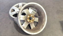 Load image into Gallery viewer, 1x Alufelge 17 Zoll Audi A8 Rim Wheel FEL7495068636kw