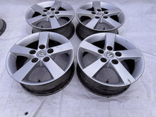 Laden Sie das Bild in den Galerie-Viewer, 4x Alufelge 15 Zoll 6.0" 5x114.3 52 5ET Silber Mazda I Rim Wheel FEL1253561721mc