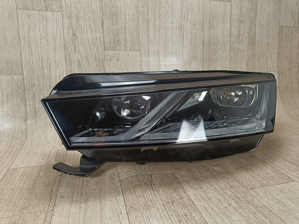 Frontscheinwerfer Skoda Octavia IV 5E4941015A Full LED Links Headlight SCH4130604570on