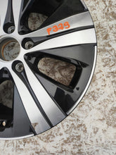 Load image into Gallery viewer, 1x Alufelge 17 Zoll 7.0&quot; 5x112 44 5ET Glanz Schwarz A2064014100 Mercedes-Benz