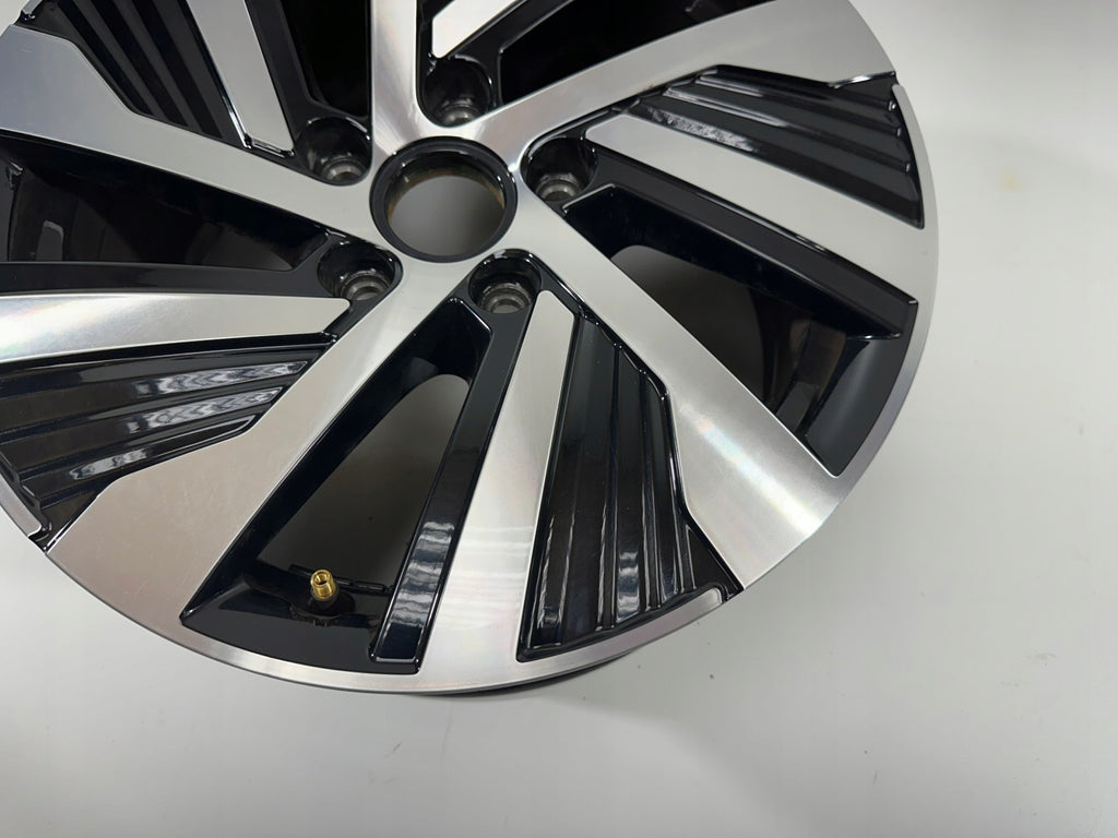 1x Alufelge 16 Zoll 7.0" 5x112 48ET 5H0601025A VW Golf VIII I Rim Wheel FEL3358476627ql