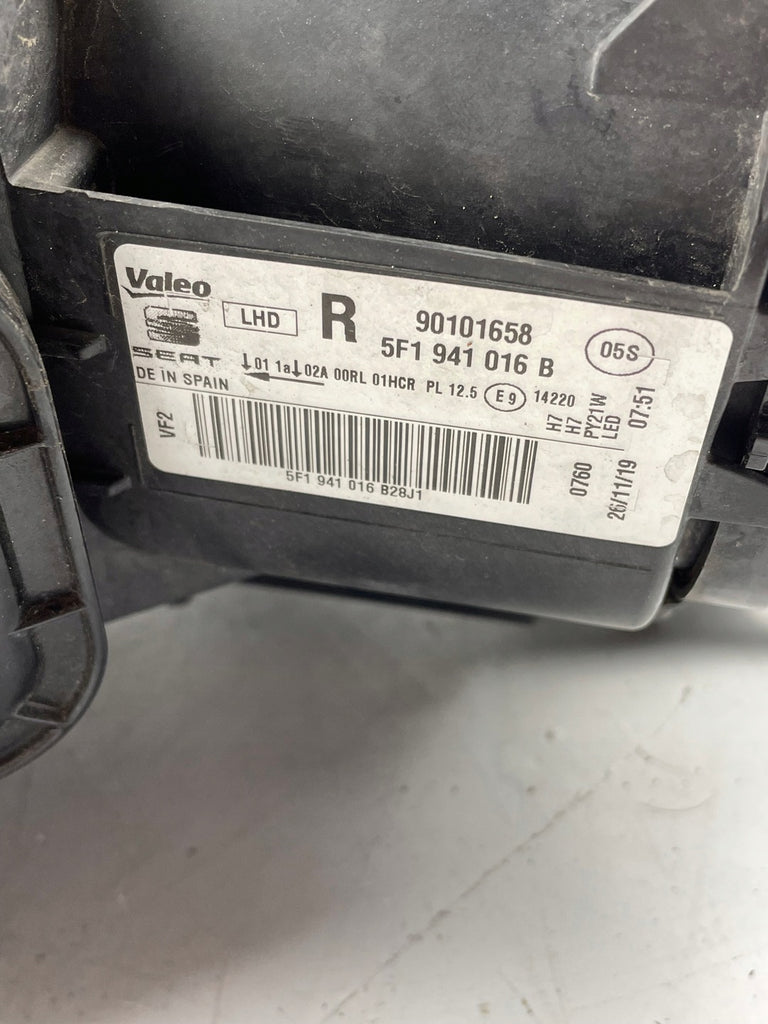 Frontscheinwerfer Seat Leon 5F1941016B LED Rechts Scheinwerfer Headlight