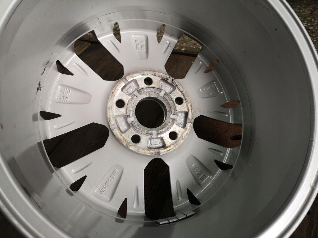 1x Alufelge 16 Zoll 6.5" 5x112 50ET Silber 5K0601025AL VW Golf Rim Wheel FEL6773141956fk